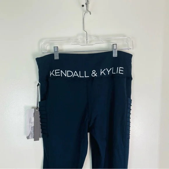 Kendall+ Kylie NWOT WOMEN'S LEGGING PANTS SZ LARGE. - Picture 5 of 14